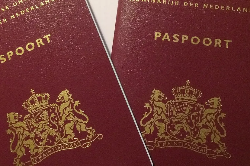 twee paspoorten