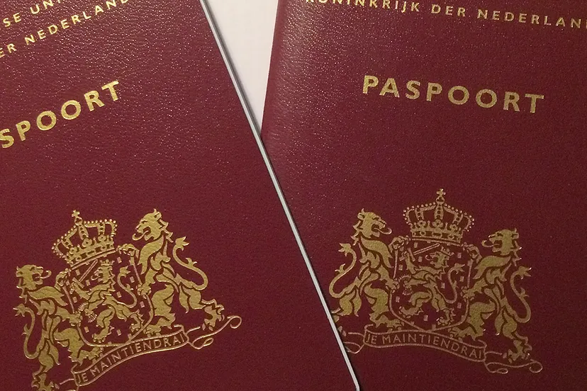 twee paspoorten