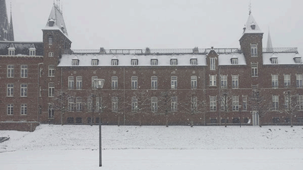 uabdi568k39wf87avtlosd1vk winter201229 wal sneeuw 16 9