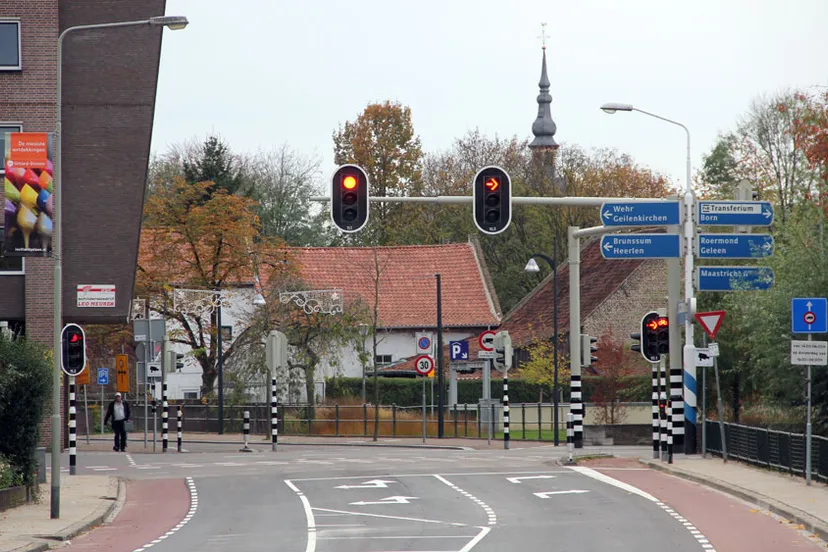 ucc8wj1sb1lmqkhx8t4bu9n26 asfaltering tuddernderweg november 2014