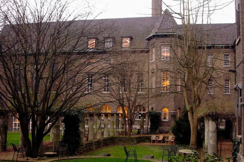 universiteit maastricht faculteit economie