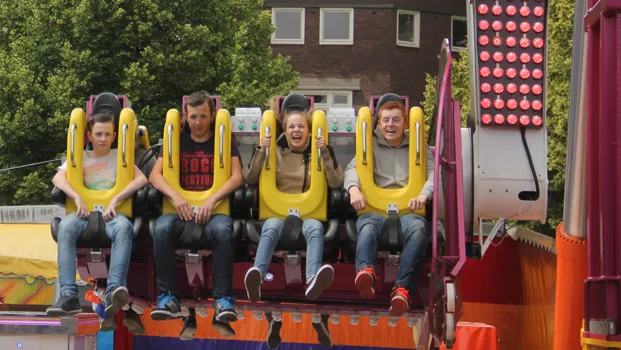 upkj5g4n91mvu21ns85g0lf65 kermis geleen 2014 6