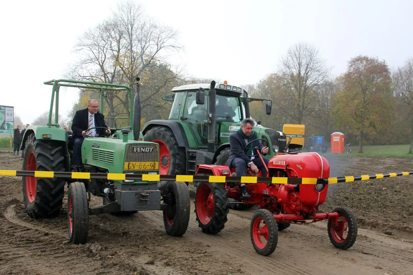 uq4bytvvjcytbx21z8n97q83j opening de veldweg