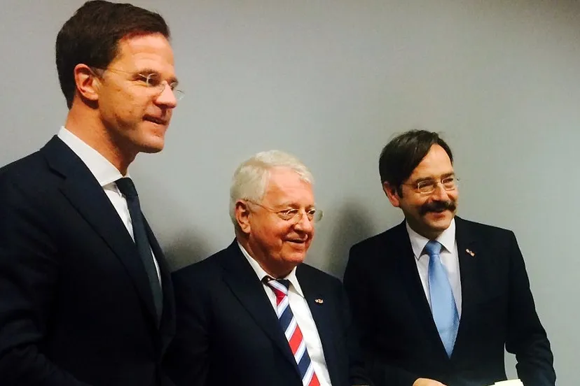 vdl nedcar erepenning rutte van der leegte bovens