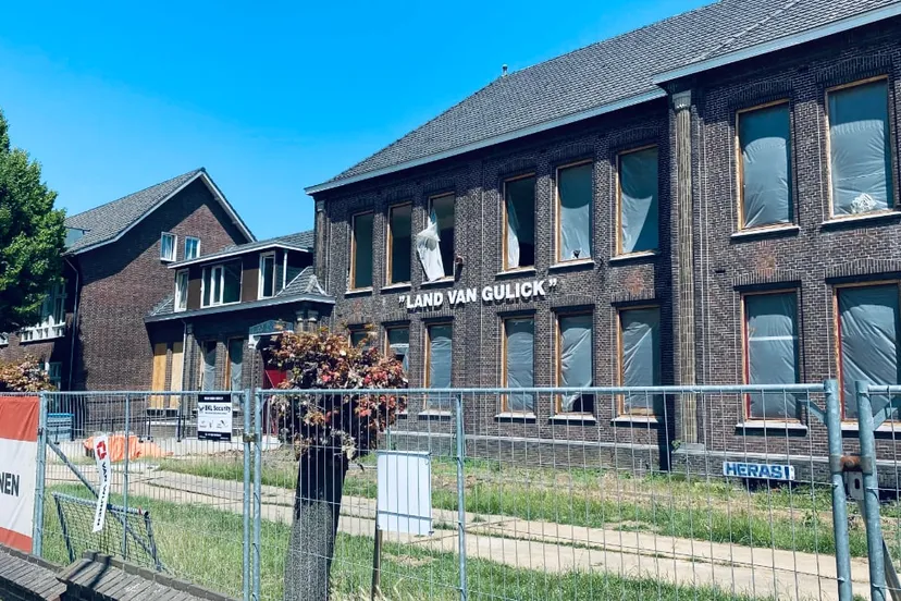 verbouwing voormalige mavo land van gulick tot kantoor zowonen
