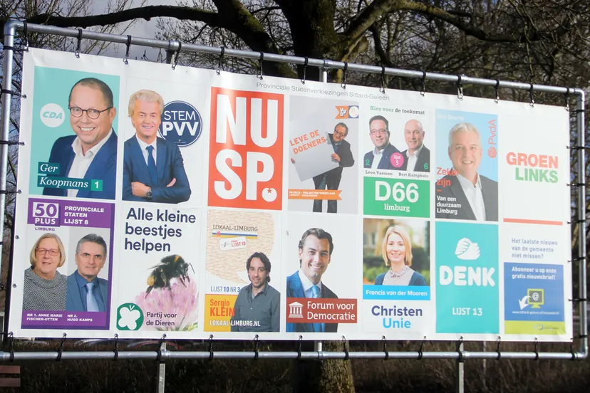 verkiezingsbord bij stadhuis in sittard