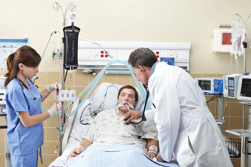 verpleegkundige arts patient ic calleamanecer cc by sa https creativecommonsorglicensesby sa30