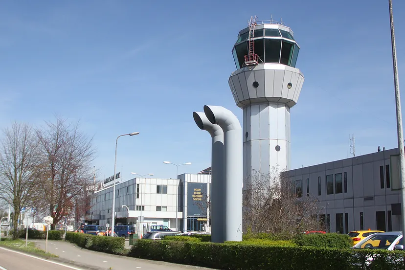vliegveld maastricht aachen airport mma 1