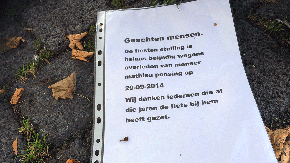 vmjscn3ul7r1wk6o0xcapryor ponsing fietsen foto 3