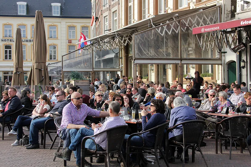 voorjaar 2015 markt sittard 1