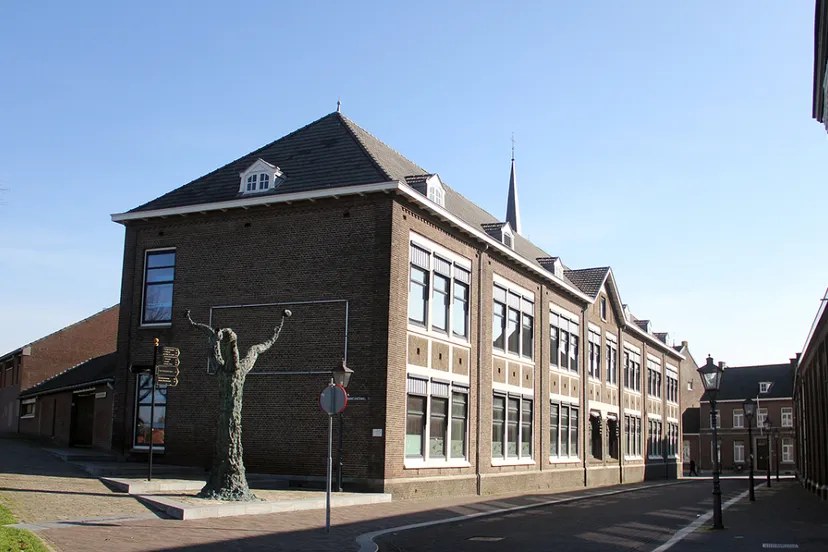 voormalige petrusschool deken tijssenstraat sittard