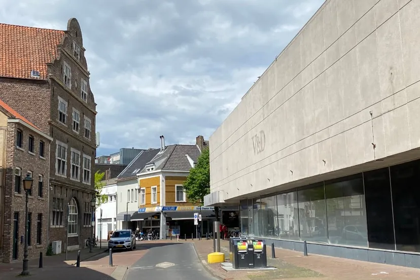 voormalige vd hoek plakstraat en markt