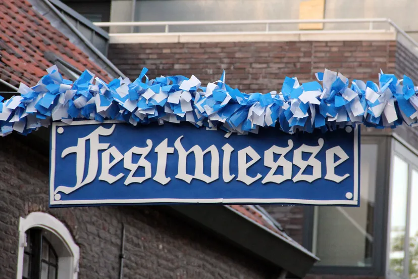 vqofv6flzp7i11jwqem4d7g9m oktoberfeest festwiesse