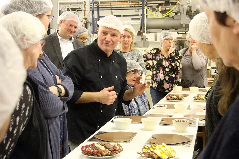 vrijwilligersweekend in de chocoladefabriek van rousseau