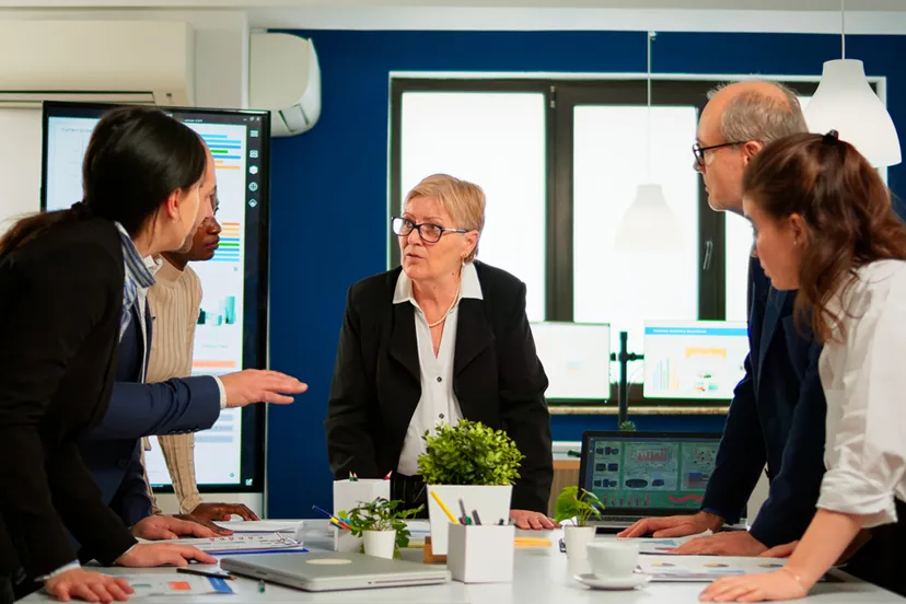 vrouw directie vergadering