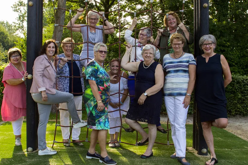 vrouwenbeweging born foto kyara ottenheijm