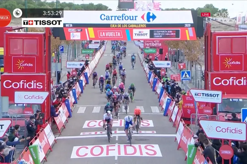 vuelta 04 sam bennett