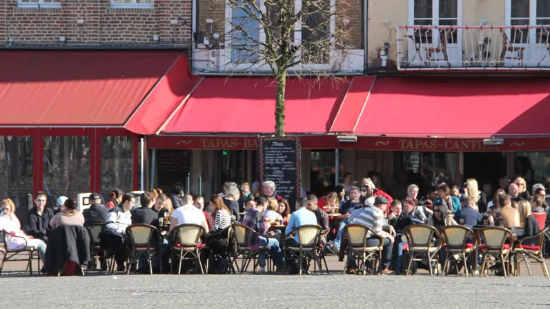 vxey7l3ufenjs777j7o17d3i2 warmterecord maart