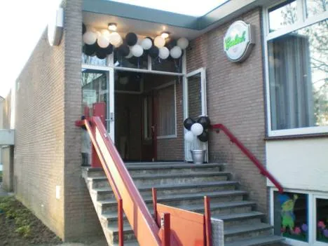 vzceoochhq3pqmb27js962u7t 177010