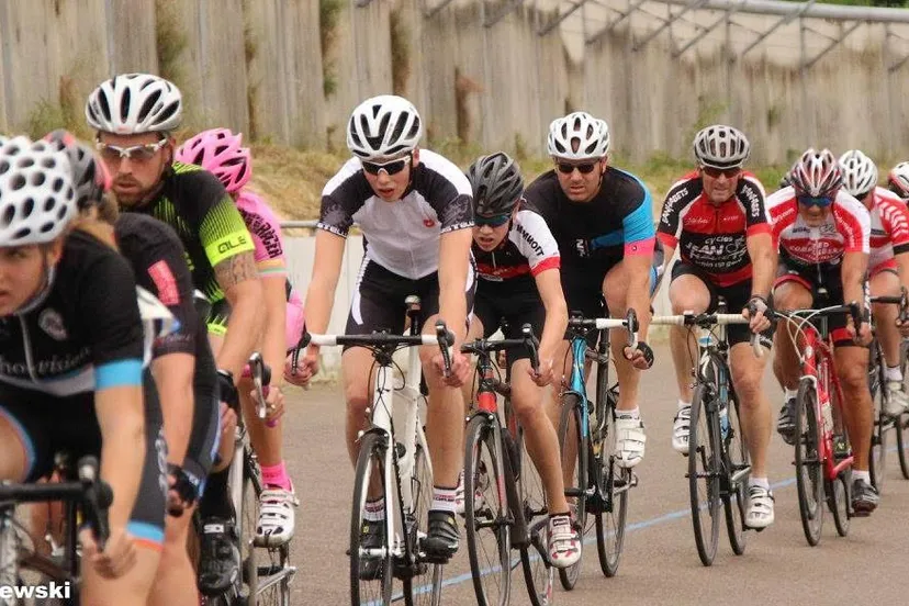 waanzinnige wielerweken wielerbaan geleen