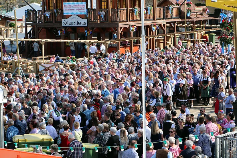 wachtenden voor brand weizen rimpelpop