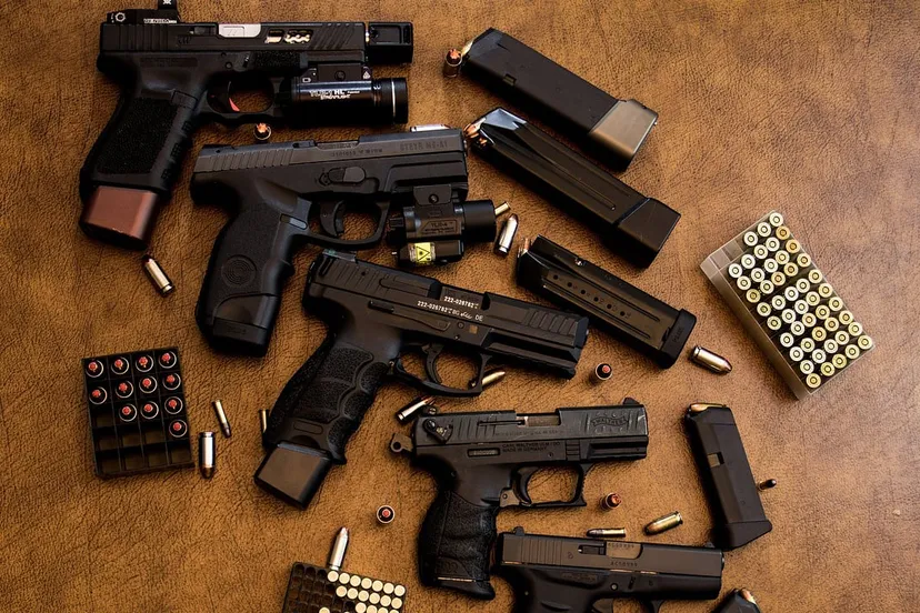 wapens cc0 pixabay weapons 3417508 1280