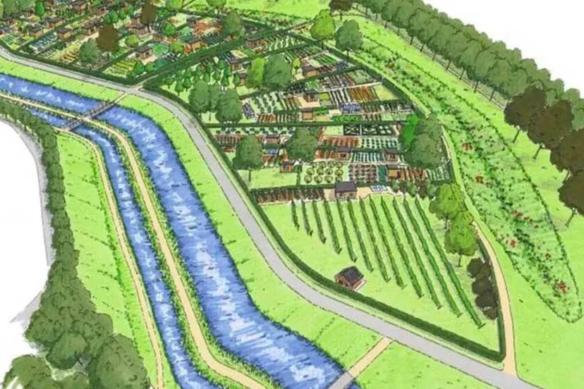 water in fe gracht langs fort sanderbout impressie