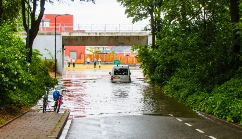 wateroverlast hoogveld na stortbui 20220520 2