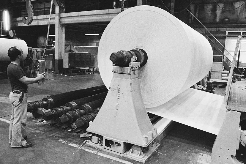 werken in een fabriek