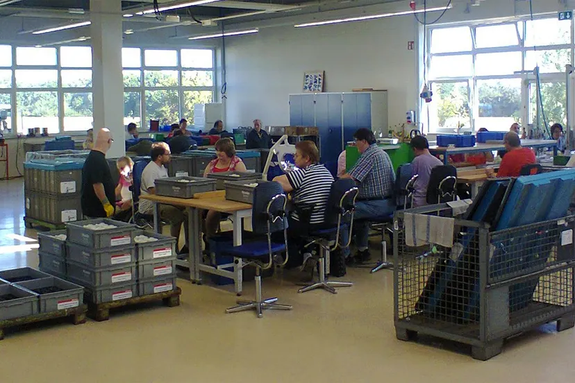 werkplaats productiehal wilhelm stein archiv new cc by sa 40 via wikimedia commons