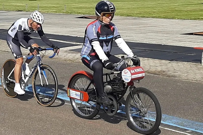wielerbaan geleen uurrecord derny atty duijn