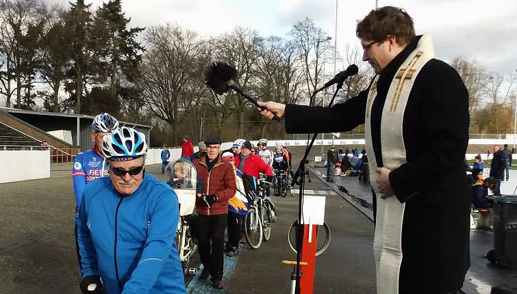 wielerzegening geleen1528547 641373769283029 390867809 n