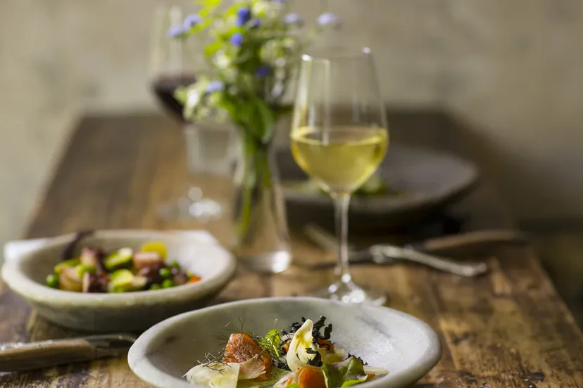 wijn en voedsel stefan johnson the dairy london united kingdom vintage wine dinner for two