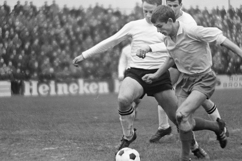 willie dullens in westrijd tegen nac