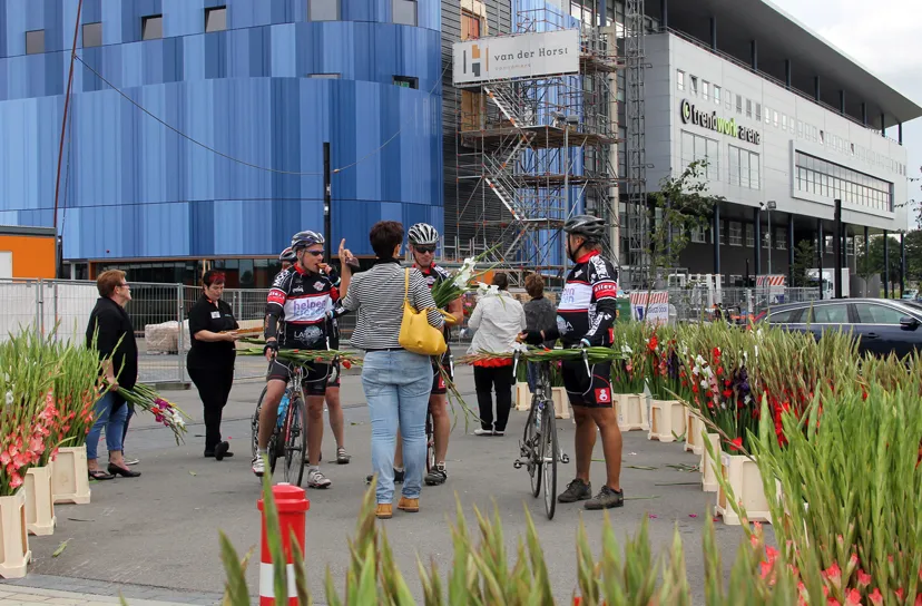 wmph2tkprid97gcaryhtsaz5i dood of gladiolen 1