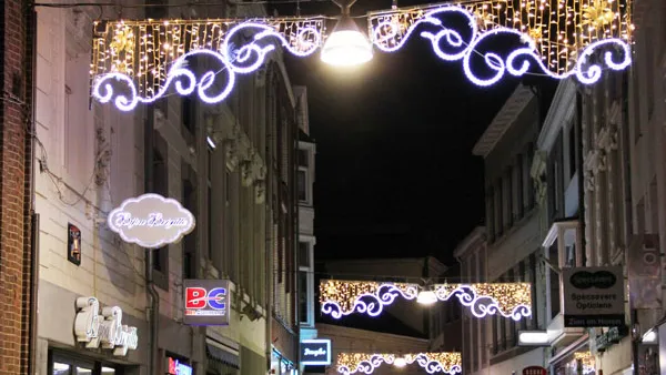 wnbmfn4s9sxoubhn06lk8t5yx de nieuwe lichtversiering