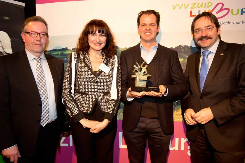 y9w5oyhmzu6tw6smgb2q6mrjt winnaar vvvzl innovatieprijs 2013