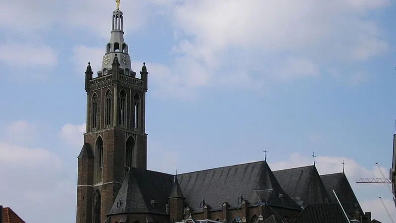 yl057wl280b39vkl0lbn64kg8 kathedraal roermond