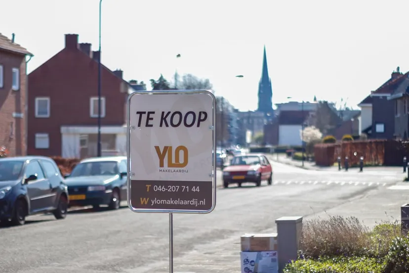 ylo makelaardij 04