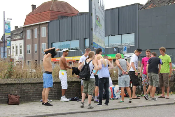 ylu51a0t0s5656qpr2iy5agvn 81385