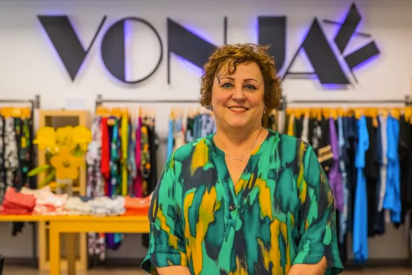 yvonne janssen vonjaxl