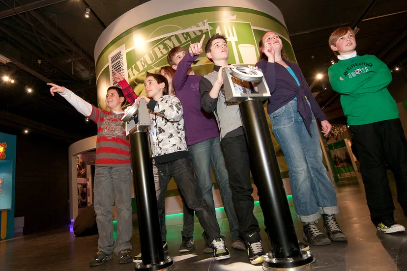 yzeu4bnwu46zeslyyj39sqk55 kinderen in continium