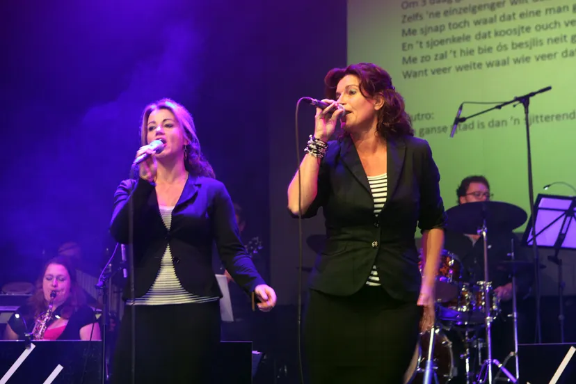 z zvk chrissy monique ton