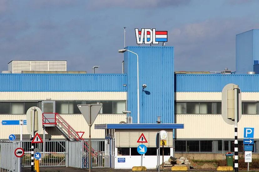 z7n1z4grw6sht2b7qvda0y61h vdl nedcar fabrieksingang