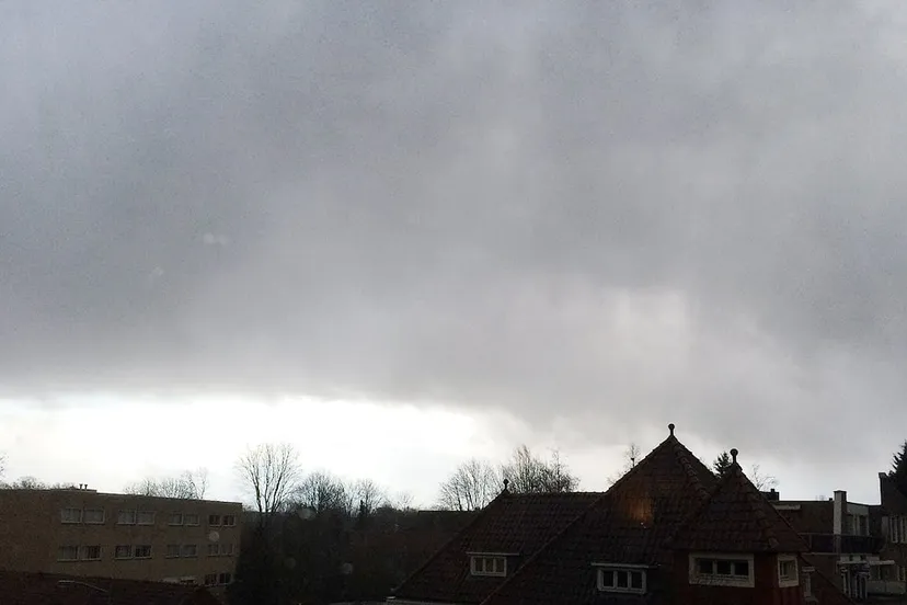 zware windstoten verwacht