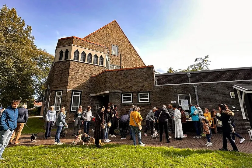 huisdierenzegening overhoven 2024
