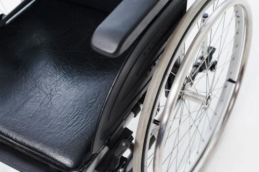 rolstoel leeg