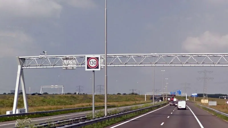 130 op de snelweg