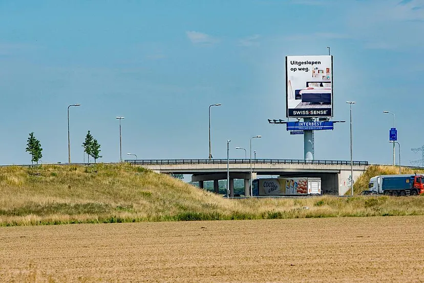 074dsc02033 kruisende weg holtum noordweg oud roosteren