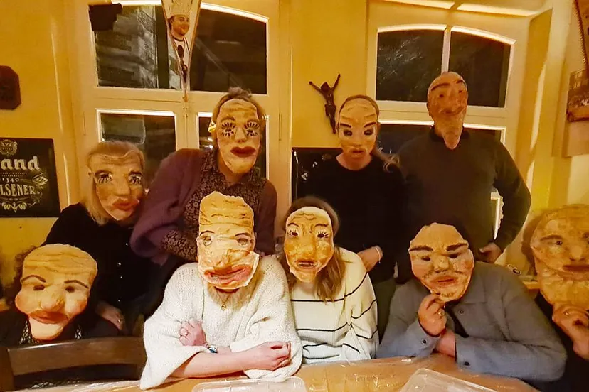 ouderwetse carnavalsmaskers maken